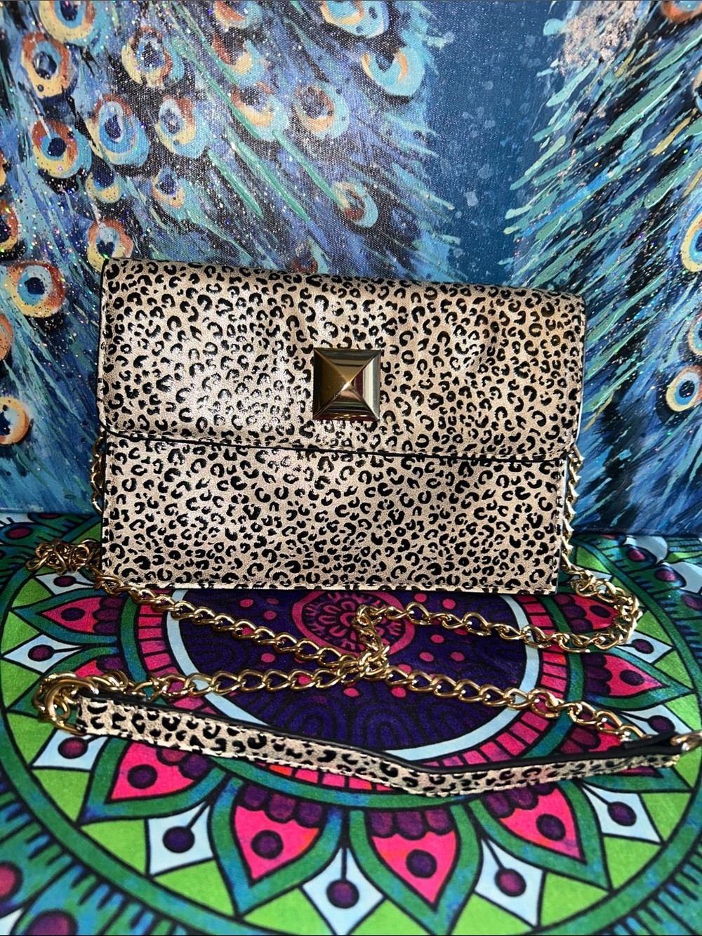 Leopard Print Chain Crossbody Bag in Beige and Black